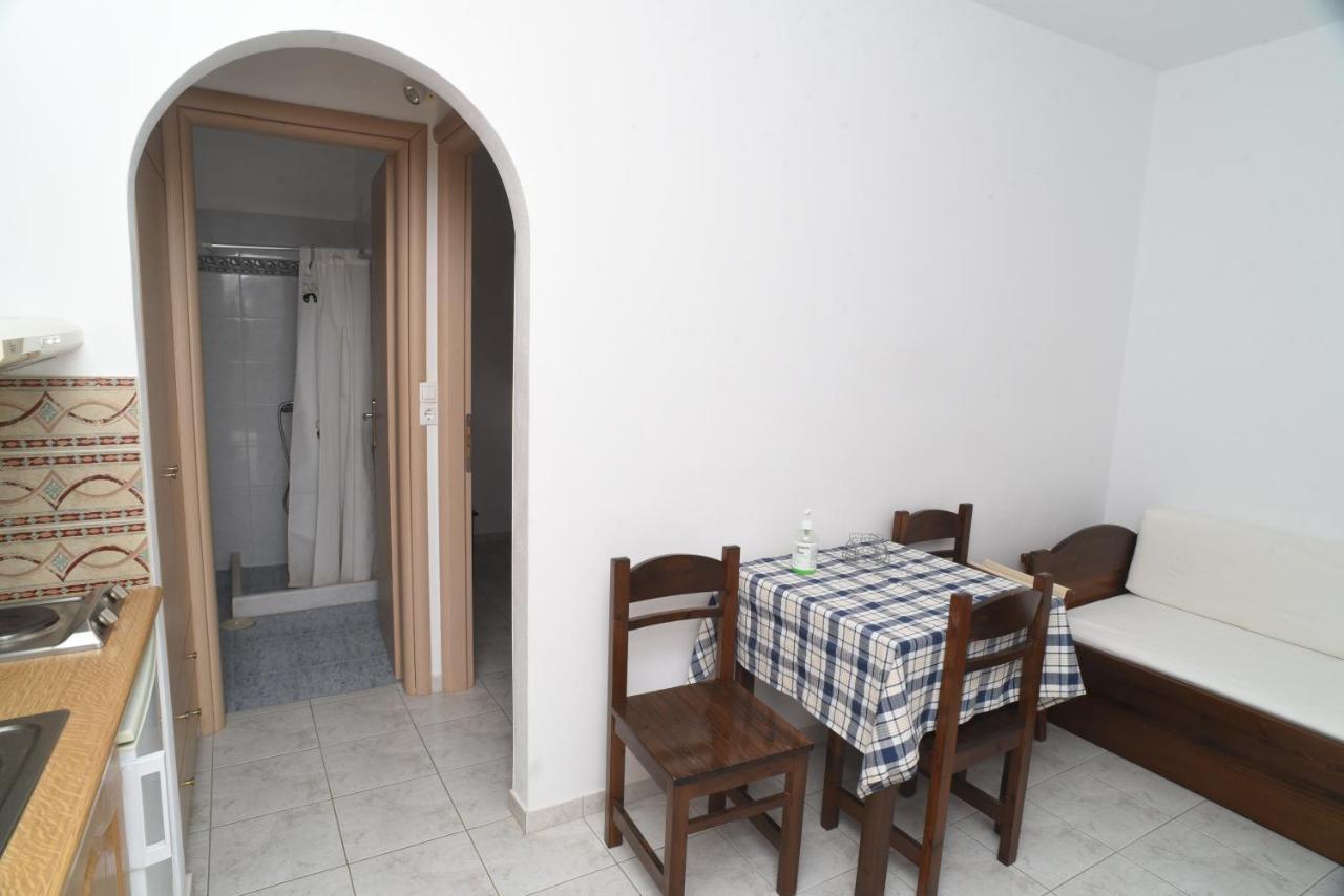 Joanna Apartments Mikri Vigla Luaran gambar